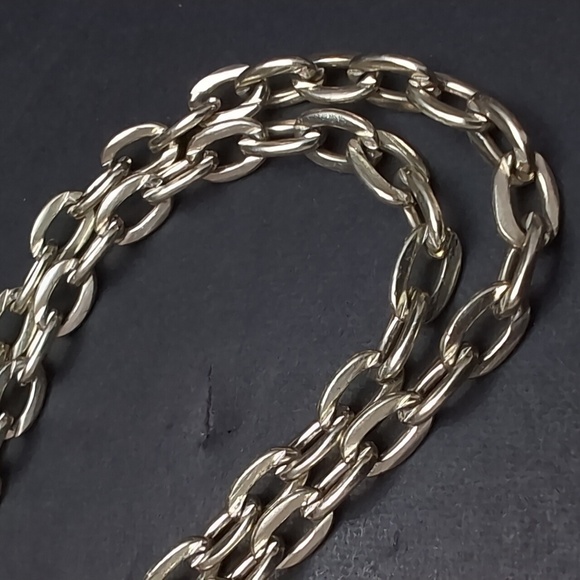 VGT,Hong Kong Walborg Mini Tapestry Floral Clutch With Metal Chain. - Picture 6 of 12